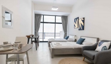 2 Bhk – The Square